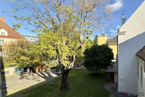 Aussicht in den begrünten Innenhof