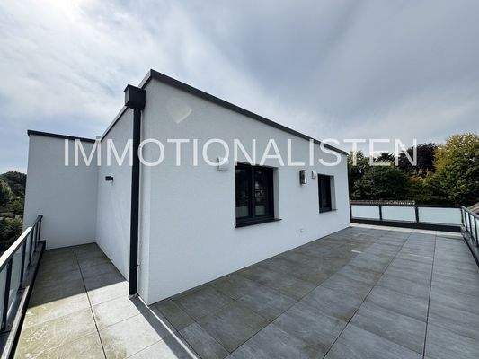 Dachterrrasse (Auffahrt)