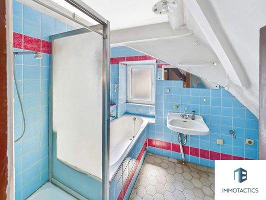 Bad OG Hauptgebäude