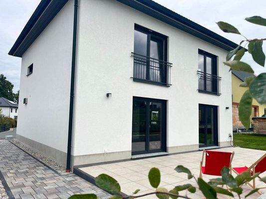 Sonnenterrasse an der Stadtvilla