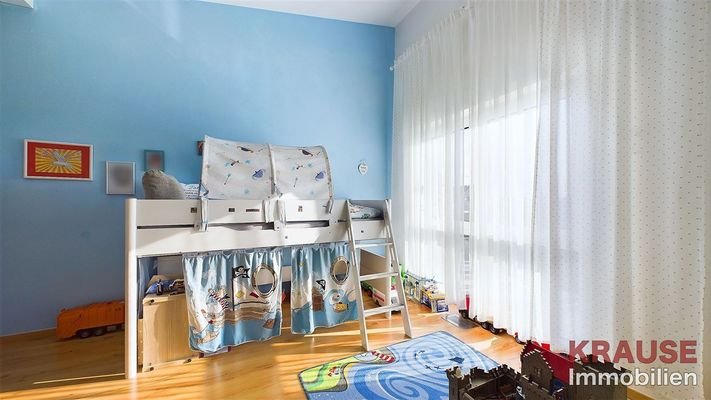 Kinderzimmer 2 OG