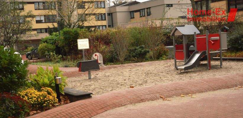 Expose Kinder-Spielplatz 1.jpg