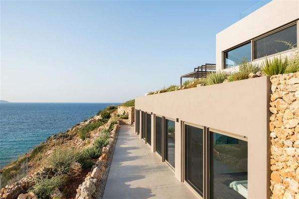 Kreta, Kokkino Chorio: Traumvilla mit makelloser Aussicht mit einer privaten Bucht zu verkaufen