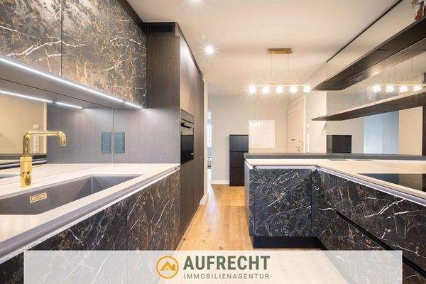 hochwertige, stilvolle Einbauküche