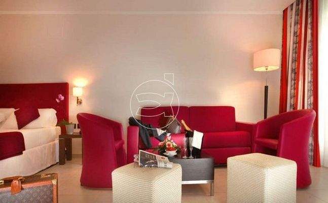 Renoviertes Resort in modernem Stil