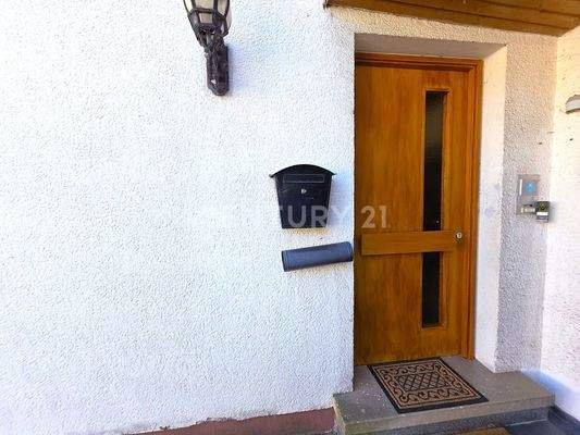 Eingangstür zum Haus 