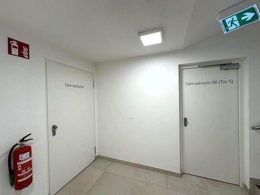 KG / Allgemeinräume Kellerabteile, Fahrradabstellr