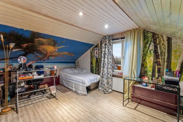 Schlafzimmer 2