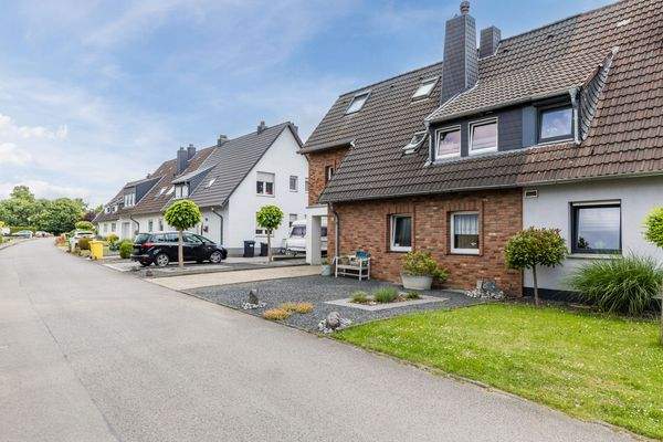 Am Rosenstock 13 Eschweiler (4).jpg