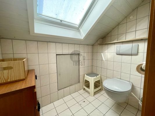 WC 2