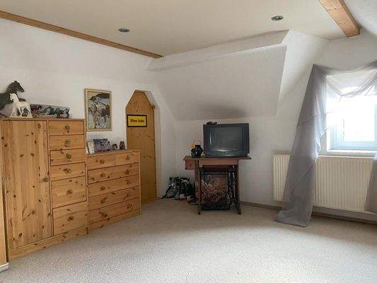 Zimmer im Dachgeschoß