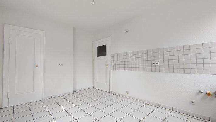 Küchenraum mit Vorratsraum