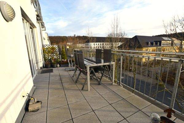 großer Südbalkon.2.JPG