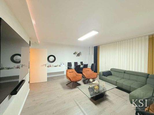 2. OG links - Wohnzimmer A1