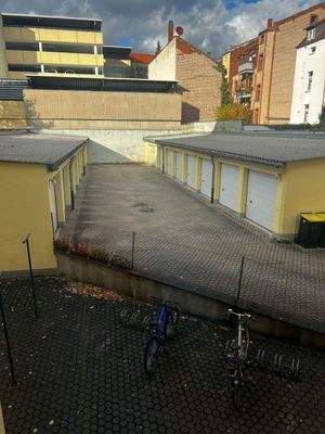 Blick Garagenhof.jpg