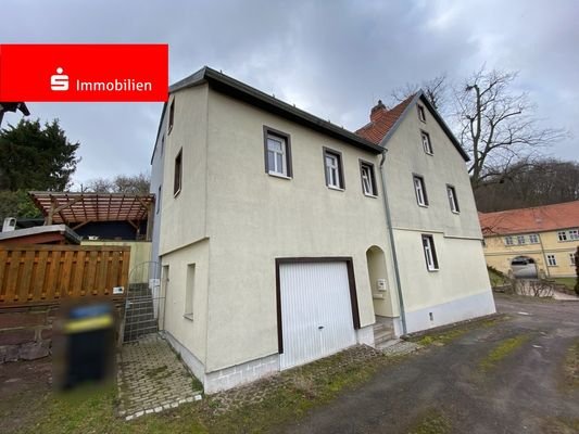 Einfamilienhaus mit Garage