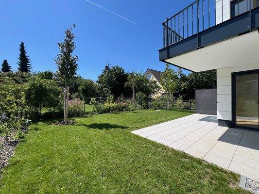 Garten- und Terrassenansicht  2 WHG 8