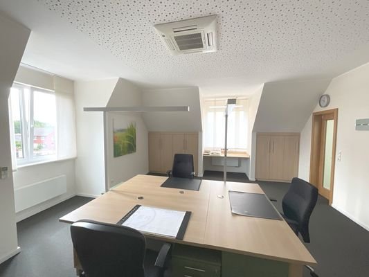 DG Büro 1