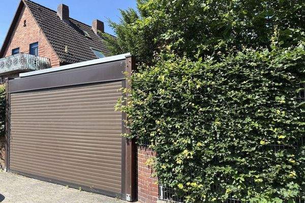 elektr. Tor /  Garageneinfahrt