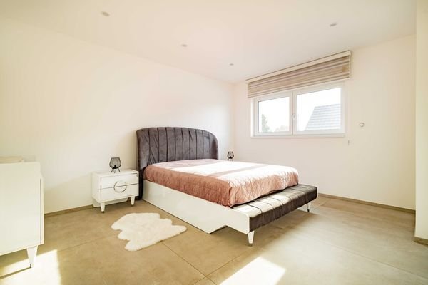 OG Eltenschlafzimmer