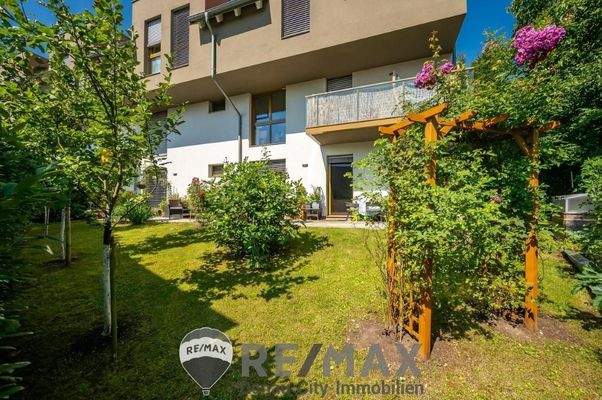 19 Garten im Sommer ETW 3004