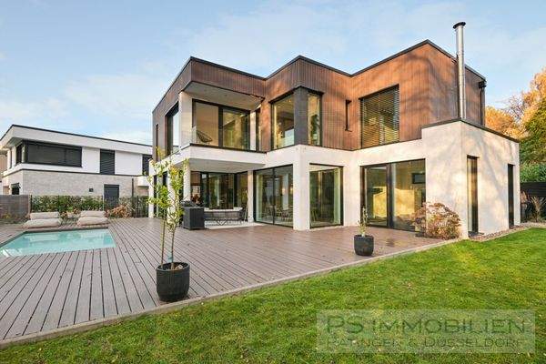 Hausansicht aus Garten