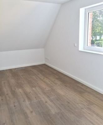 Bodenbelagsarbeiten inklusive - Beispiel
