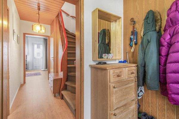 Flur und Windfang im Erdgeschoss