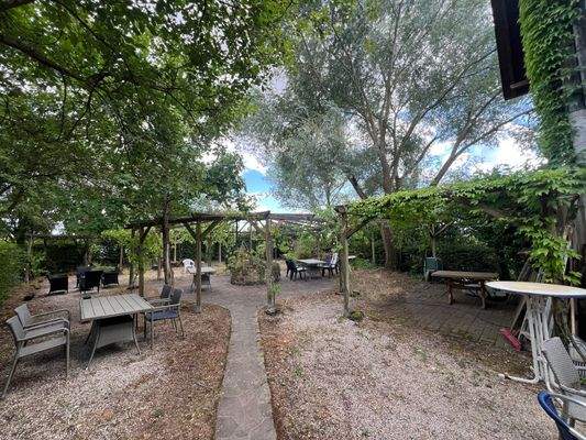 Außensitzbereich (Freisitz)