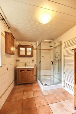 Badezimmer EG Ansicht 1