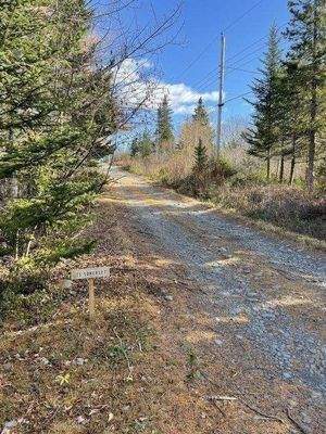 Privatstraße zum Grundstück