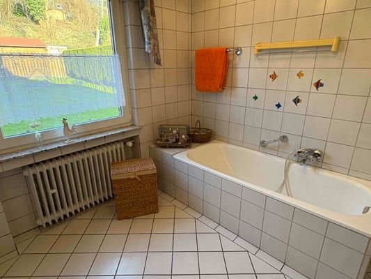 Badezimmer EG