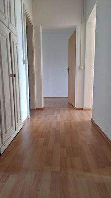 Flur (von Eingang)