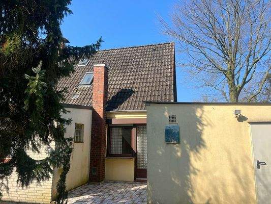 Hinter dem Haus - Terrasse