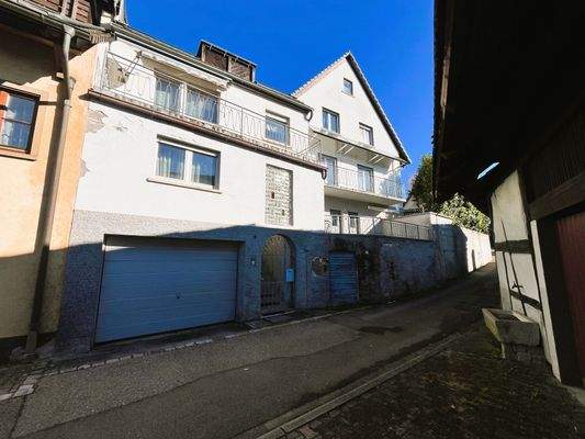 Aussen Straße 1.jpeg