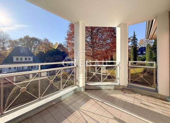 überdachter Süd-Balkon