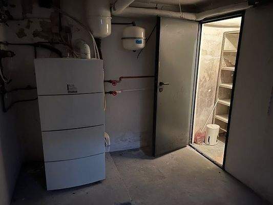 Neue Heizung im Keller