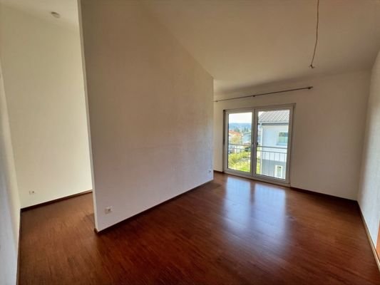 Schlafzimmer mit Ankleideraum