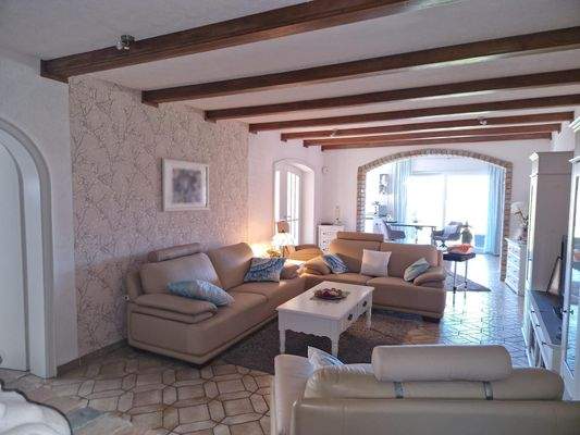 Großzügiger und offener Wohnbereich