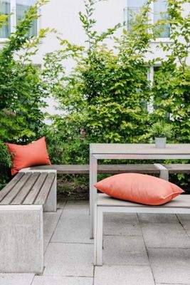 THE FIZZ Hannover Courtyard 8.jpg