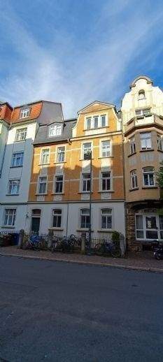 Hausansicht von der Straße