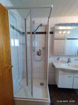 Dusche im Obergeschoss