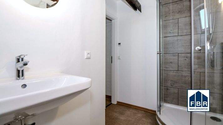 Duschbad Dachgeschoss