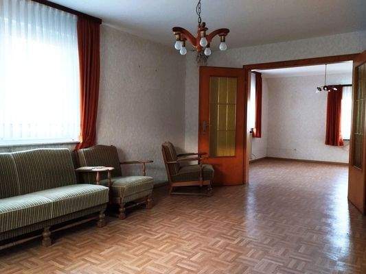 OG_Wohnzimmer mit Blick ins Esszimmer