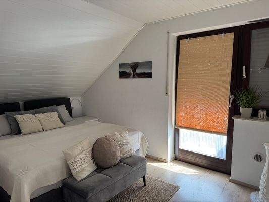 Schlafzimmer im DG.JPG