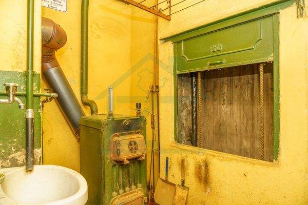 Abstellraum + Aufzug