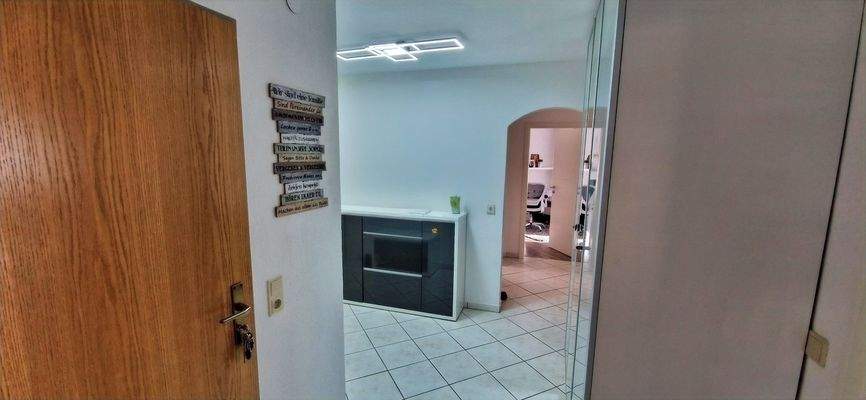 PicRetouch_20251214_114244235