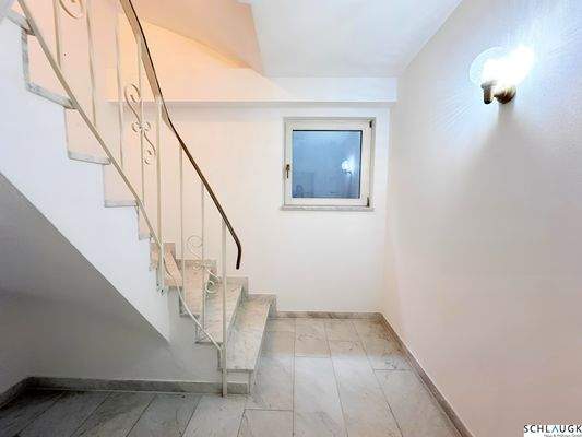 Treppenhaus - UG