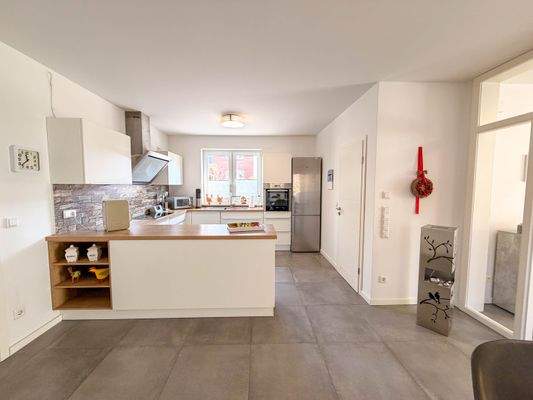 Küche und Abstellraum