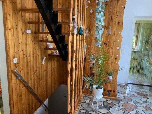 Treppenaufgang zum DG